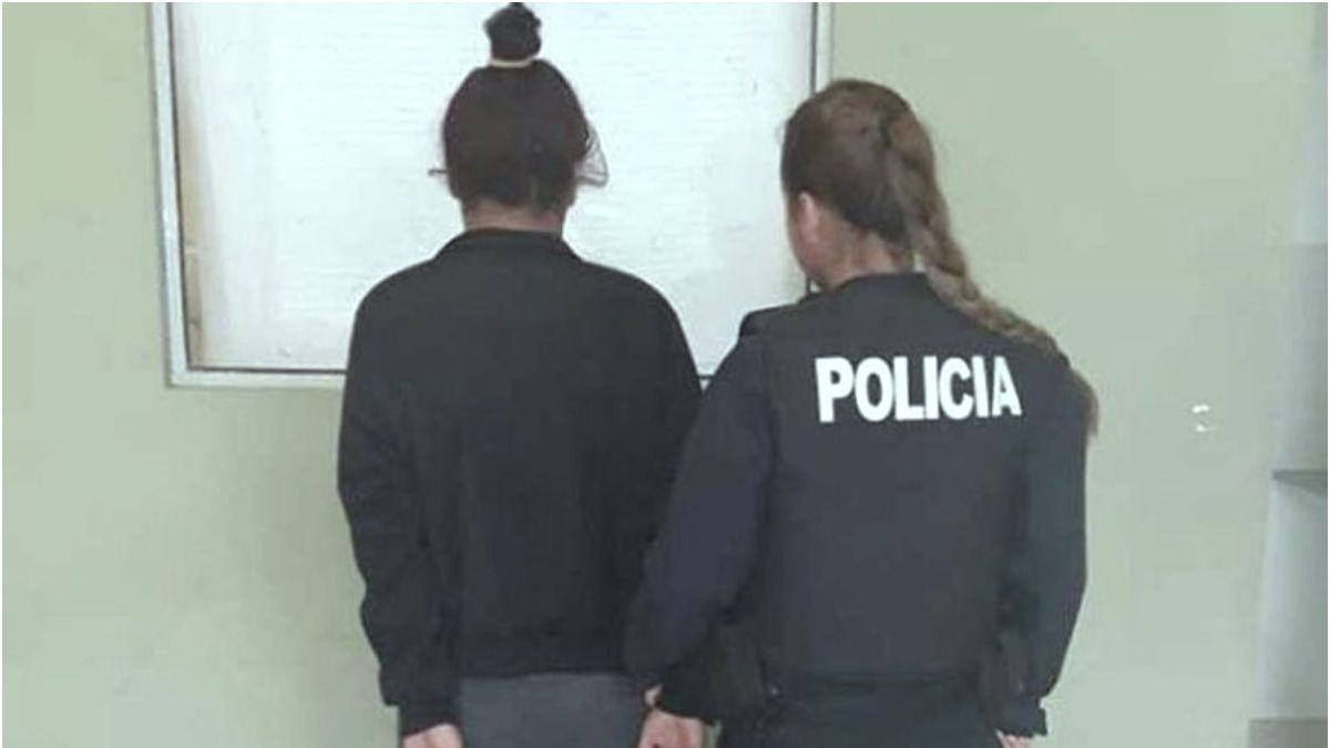 Atraparon A Una Mujer Con Pedido De Captura En El Chingo