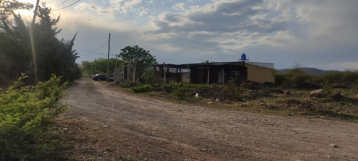 Familias de El Ceibal hace 20 años que viven sin agua potable