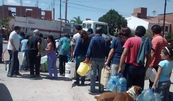 Varios Barrios De La Ciudad Sin Agua Por Rotura De Un Acueducto