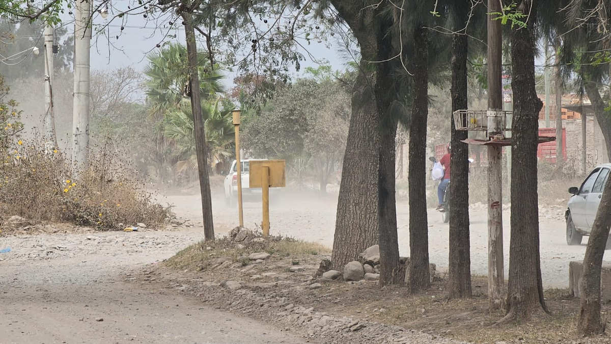 Otro Barrio De Perico Padece La Falta De Pavimentaci N Y Polvareda En