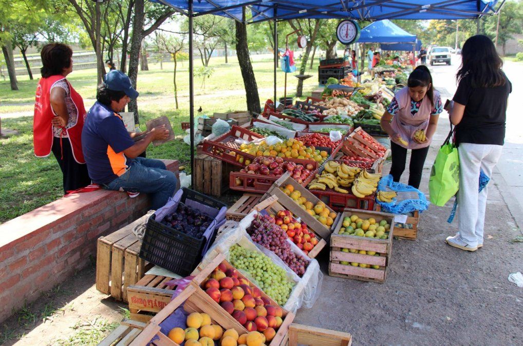 La feria de alimentos en barrio Cuyaya