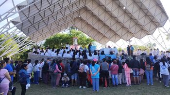 Peregrinación a Río Blanco piden por salud y trabajo