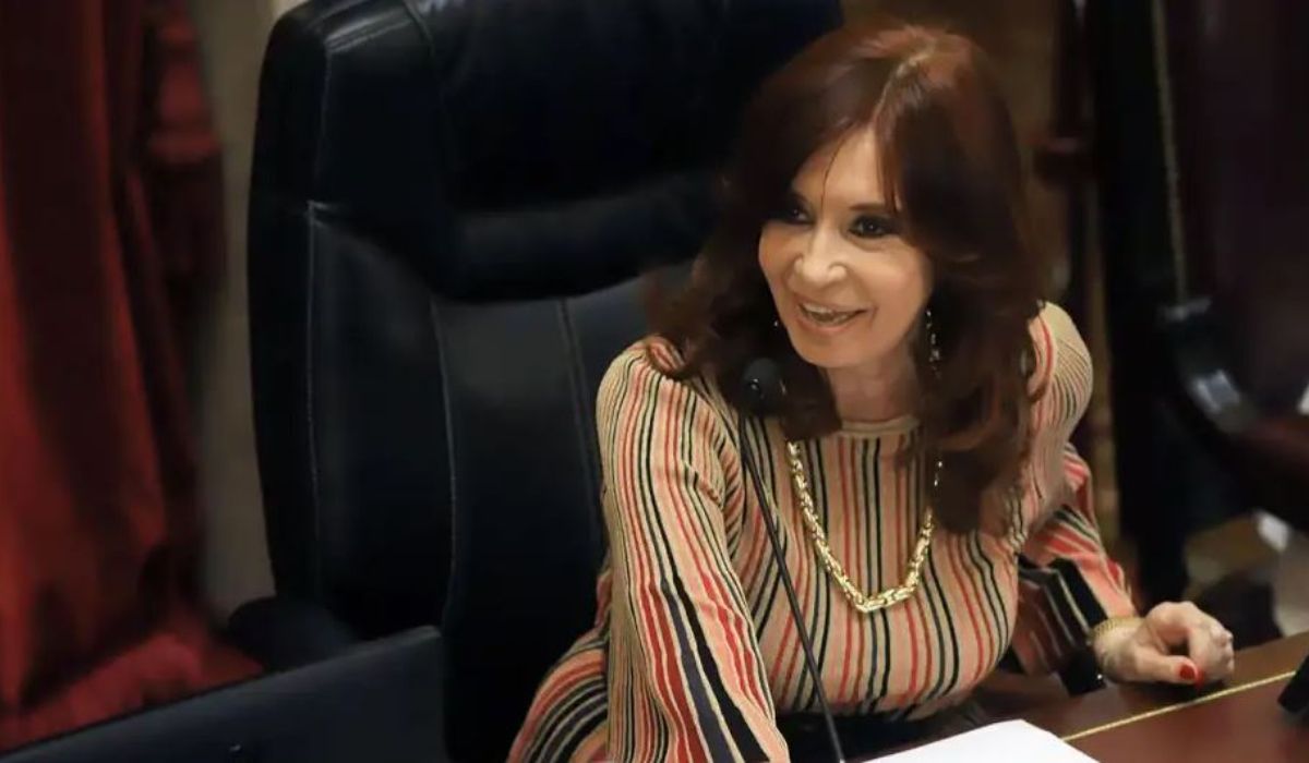 ¡Llegó Papá Noél!: Cristina Kirchner volvió contra la Justicia, Macri y su pandilla