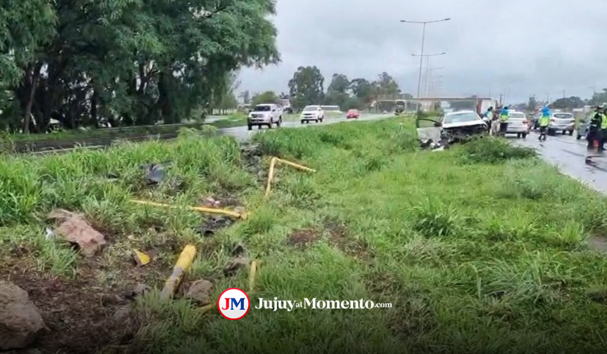 Palpalá: Una mujer murió tras chocar contra un poste en Ruta 66