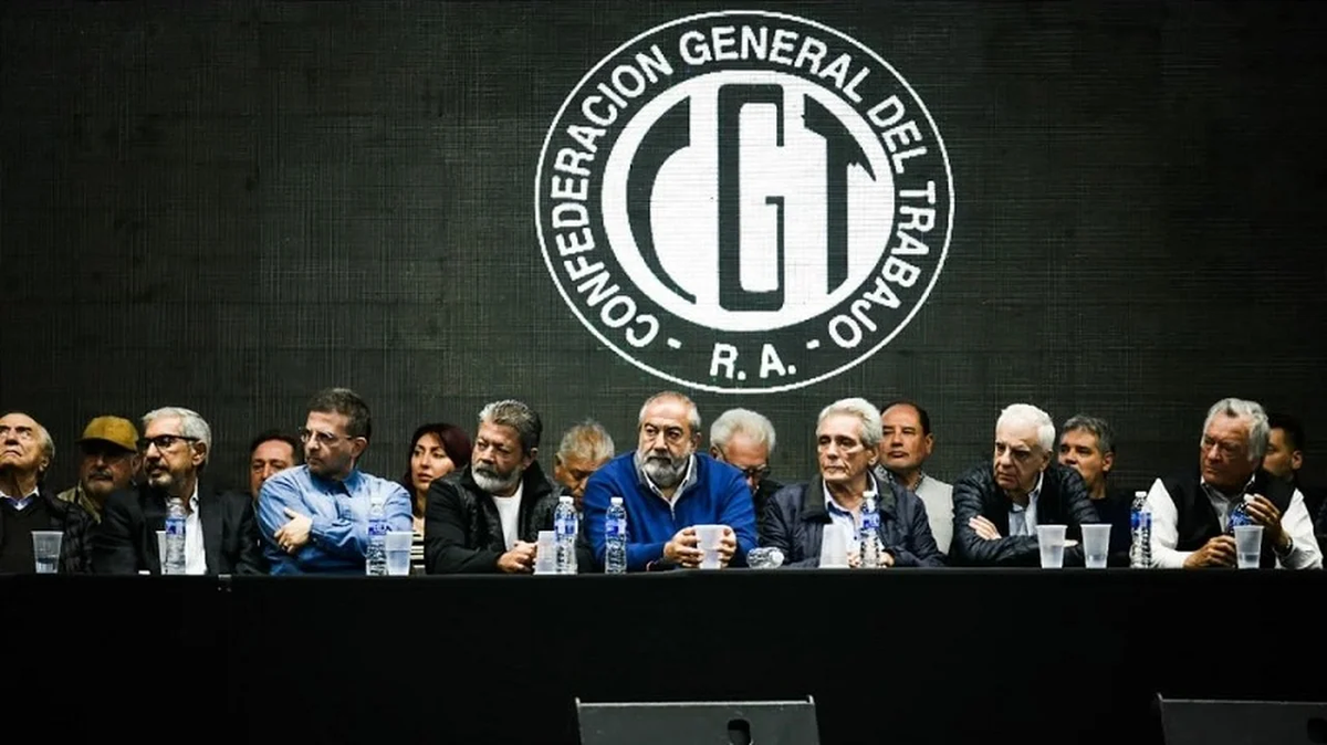 La CGT endurece su postura ante el Gobierno y rechaza la reforma laboral La CGT endurece su postura ante el Gobierno y rechaza la reforma laboral