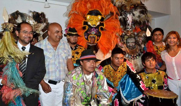 Presentaron los corsos de San Pedro