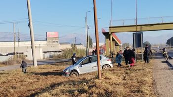 Sufrió un desperfecto, perdió el control y derrapó en Ruta 66