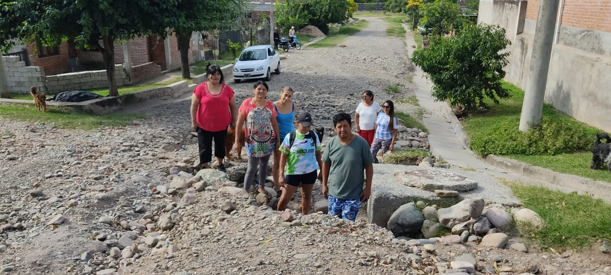 Es feo vivir acá, nos sentimos olvidados, crecen los reclamos en Los Perales