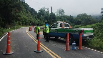 Persisten las dificultades en rutas jujeñas por lluvias, desmoronamientos y crecidas de ríos