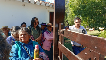 Plantazo a las comunidades: 