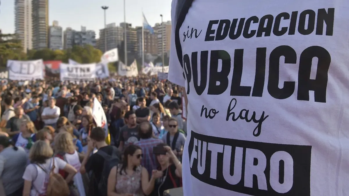 Gremios universitarios convocaron a un nuevo paro nacional para el 17 de octubre