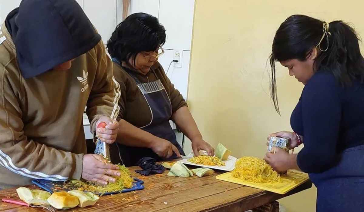En Jujuy, buscan que cocineras de comedores comunitarios sean reconocidas