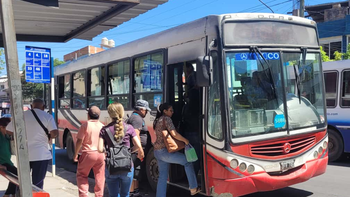 Usuarios expresaron su indignación por el aumento del boleto