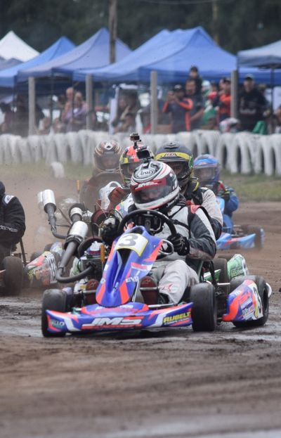 El karting vuelve a rugir en Perico: más de 40 máquinas en pista este finde