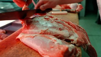 El consumo de carne vacuna cae a mínimos de dos décadas: hay reemplazo por pollo y cerdo