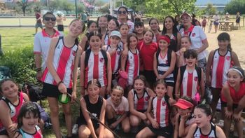 Una jornada inolvidable para el hockey de Nieva en Salta