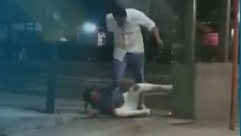 Golpeó a su pareja hasta desmayarla y la abandonó dentro de un vehículo