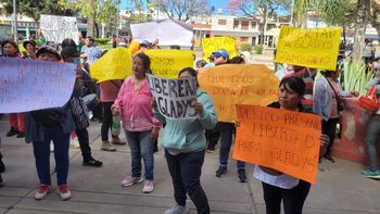 Vendedores ambulantes reclamaron exigiendo la liberación de Gladys Zambrano