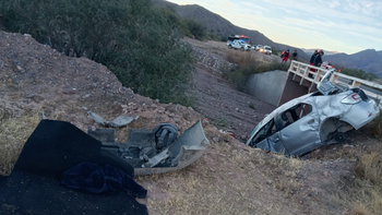 Un hombre murió tras desbarrancar con su vehículo en Huacalera