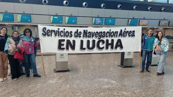 Paro de controladores, otro día de demoras y cancelaciones en aeropuertos de todo el país