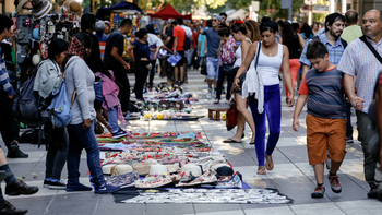 La informalidad laboral subió al 43% en el cuarto trimestre de 2025
