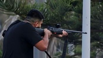 Tiroteo y masacre en una playa de Australia: un civil logró desarmar a los atacantes