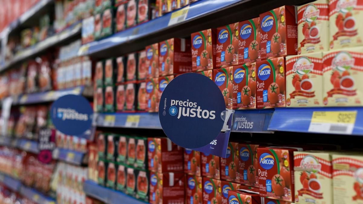 Más de 700 comercios y supermercados multados por no cumplir con Precios Justos