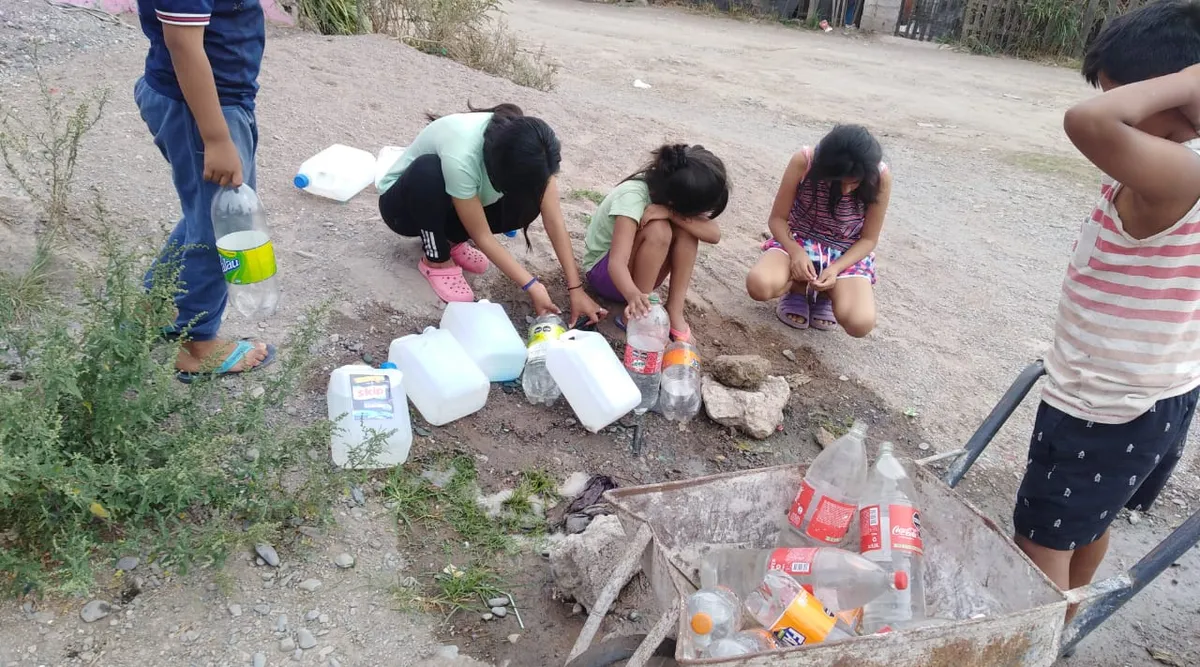Vivir sin agua en Jujuy: Defensoría del Pueblo instó a vecinos a hacer los reclamos