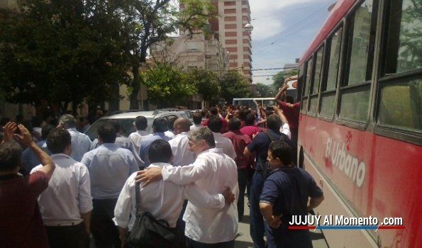 Se levantó el paro de colectivos