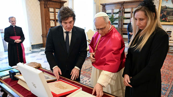 Karina Milei se reunirá con los ministros para organizar la visita del Papa León XIV
