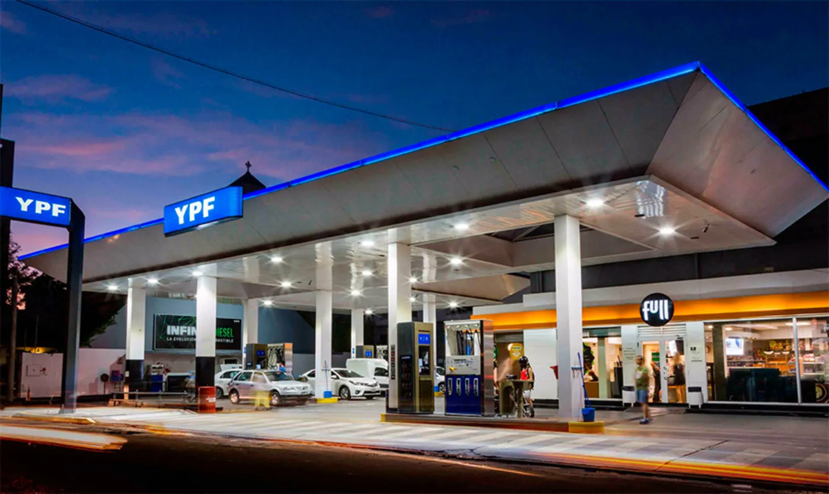 YPF también aumenta sus combustibles: 12,5% desde este viernes