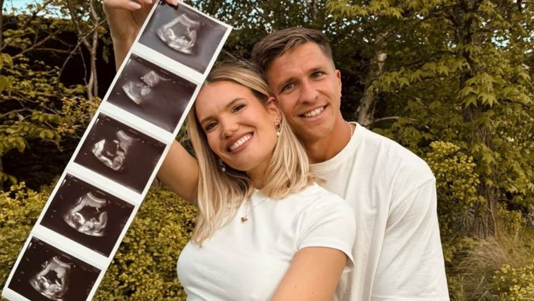 Eva Bargiela y Gianluca Simeone mostraron la primera ecografía de su bebé