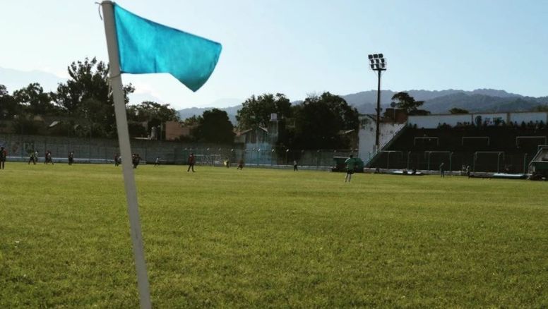 Con arranque postergado del 