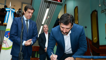 Tras demoras y reclamos, asumió el nuevo presidente del ISJ