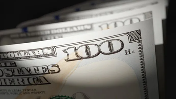 El dólar registró su segunda mayor suba semanal del año y alcanzó los $1.460
