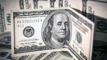 El dólar blue anotó su mayor suba semanal del año