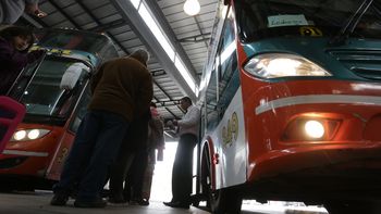 Viajar al interior es más caro: incrementó el transporte de media distancia