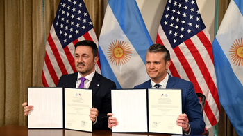Argentina y EEUU firmaron un acuerdo por 207 blindados Stryker