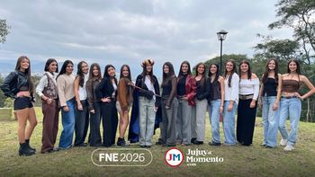 Se viene la elección de Los Lapachos con una noche de época y mucho brillo