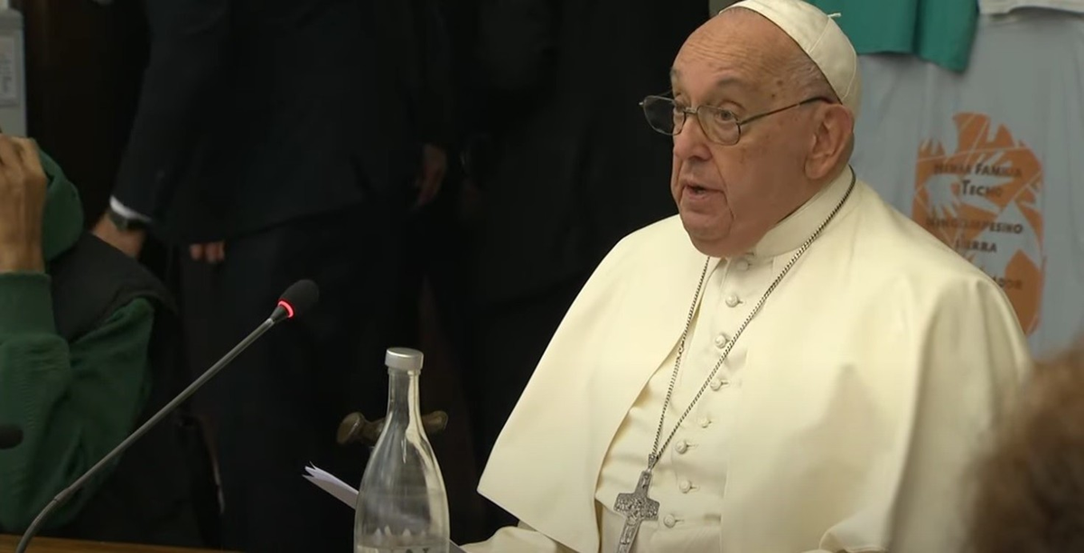 El Papa Francisco criticó al gobierno argentino: En vez de justicia social, pagó el gas pimienta