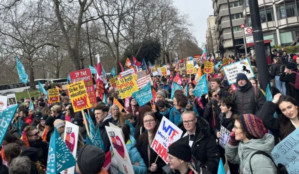Masiva protesta paralizó otra vez al Reino Unido en reclamo de aumento salarial