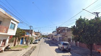 Palpalá: calles inundadas y asfalto destrozado en barrio San Martín