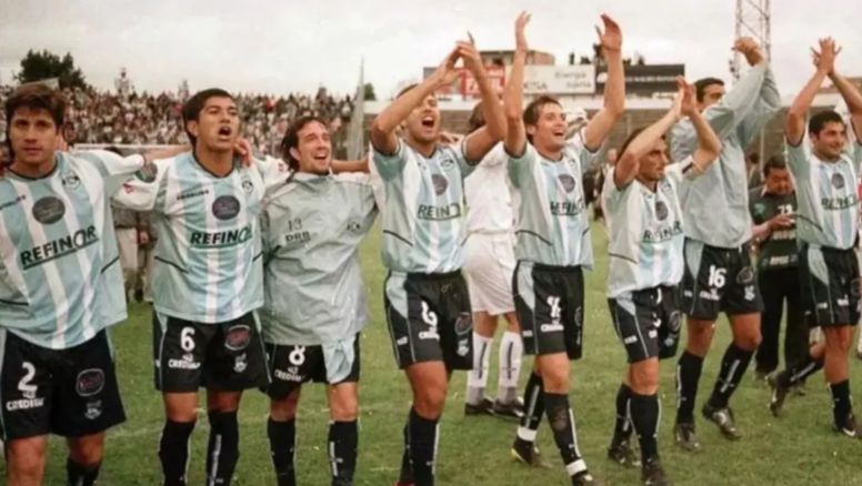 Hace 19 años, Gimnasia y Esgrima de Jujuy retornaba a Primera División
