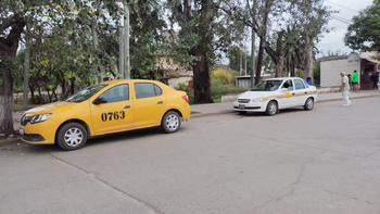 Taxistas reclaman por inconvenientes en el trámite para el carnet profesional