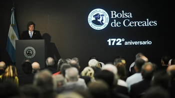 Javier Milei anunció baja en las retenciones: trigo y cebada desde junio, y soja desde enero
