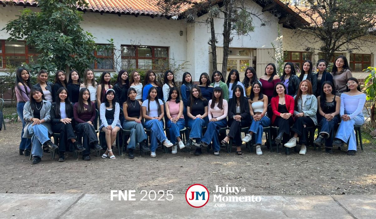 Presentaron a las candidatas del Colegio Secundario N°2