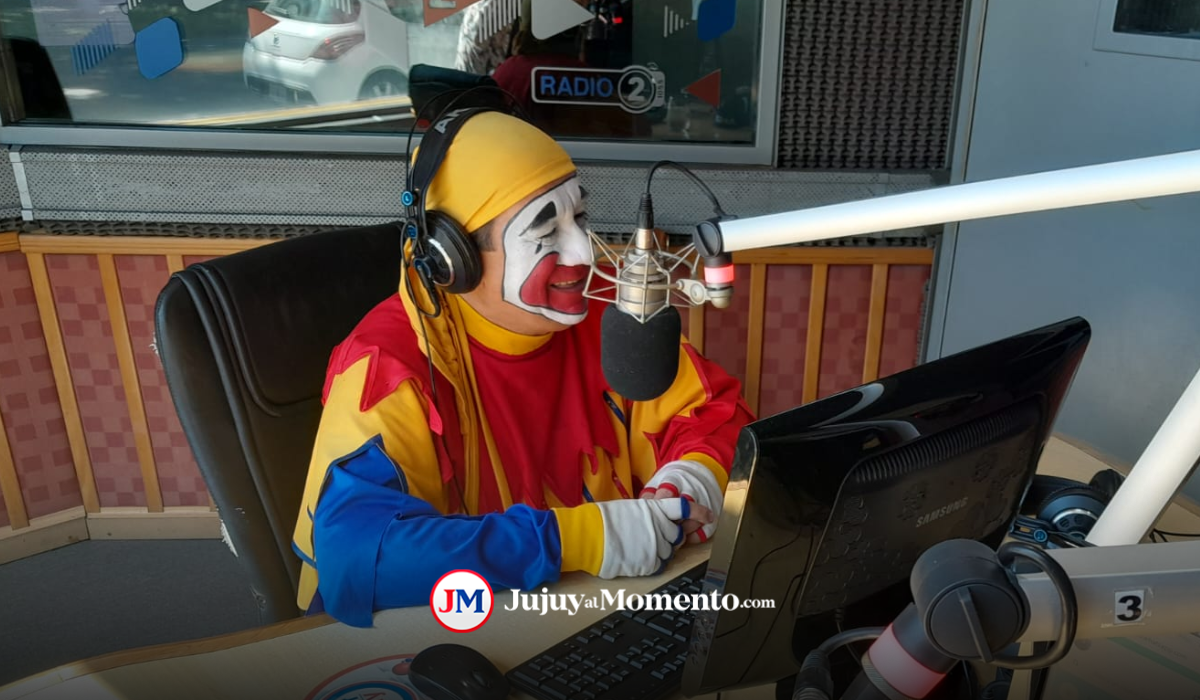Piñón Fijo visitó los estudios de Radio 2 y anticipó su show en Jujuy