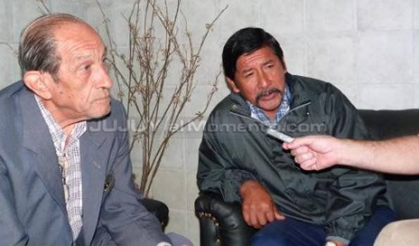 “El Ministerio de Educación tiene que cambiar de política”