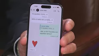 Luis Caputo mostró chats con Javier Milei: 