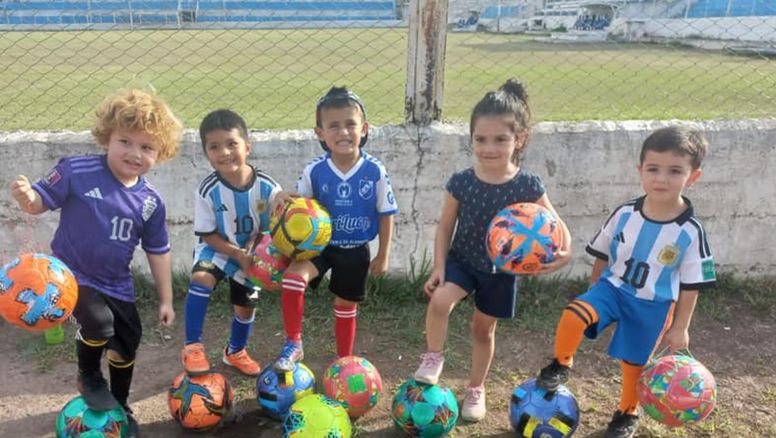 Aniversario Expreso: el club festeja nuevo año con un torneo de fútbol infantil